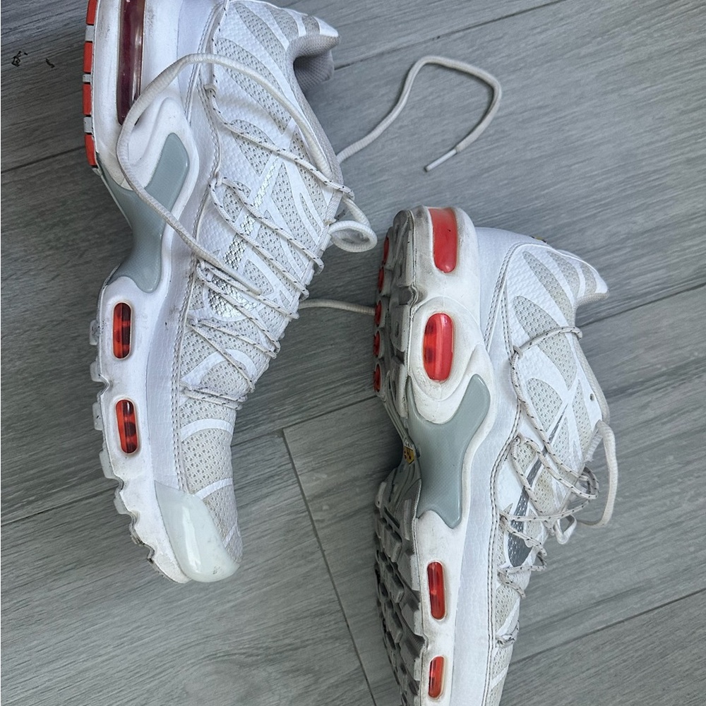 NIKE Air Max Plus Men's TN Utility Sneaker